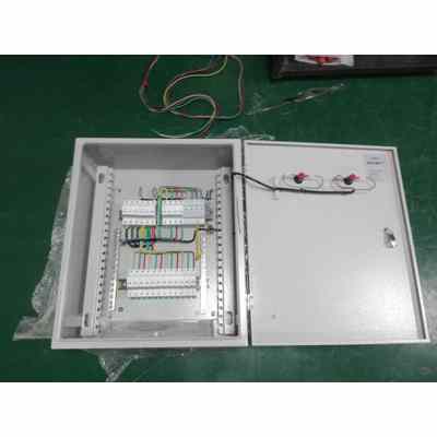 UPS Output Distribution Box Schneider 40A 12-Circuit Standard