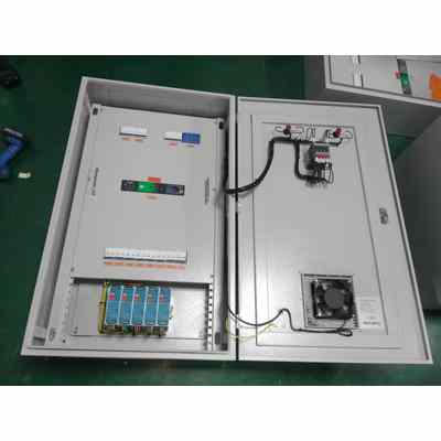Dual Source ATS Distribution Box Schneider 32A 4P 8-Circuit Standard