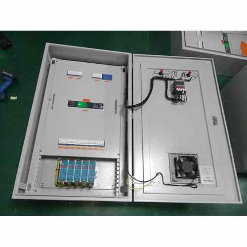 Dual Source ATS Distribution Box Schneider 32A 4P 8-Circuit Standard