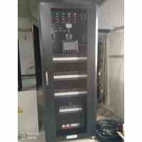 Precision Row PDU Cabinet Schneider 50A 18-Circuit 1