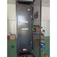 Precision Row PDU Cabinet Schneider 125A 28-Circuit 1