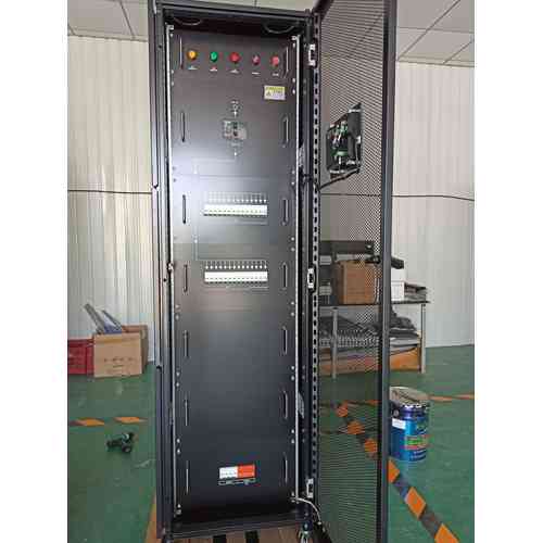 Precision Row PDU Cabinet Schneider 125A 28-Circuit