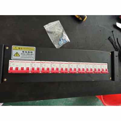 3U Distribution Unit Delixi 63A 9-Circuit