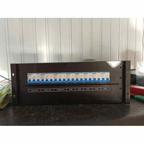 UPS Input and Output 4U 63A CHINT UPS Input and Output Distribution Unit