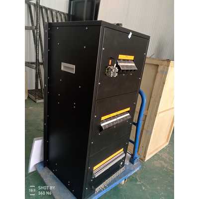 22U Combined Precision Distribution Unit Schneider 125A 22-Circuit