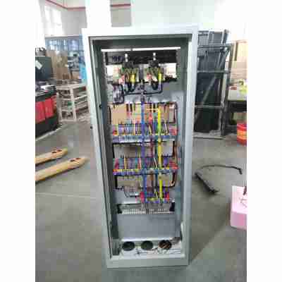 UPS Output Distribution Cabinet Delixi 125A 4P Precision 24-Circuit