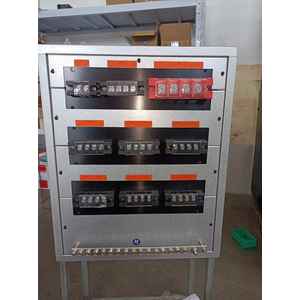 12U 配电单元 正泰 125A 4P 11回路